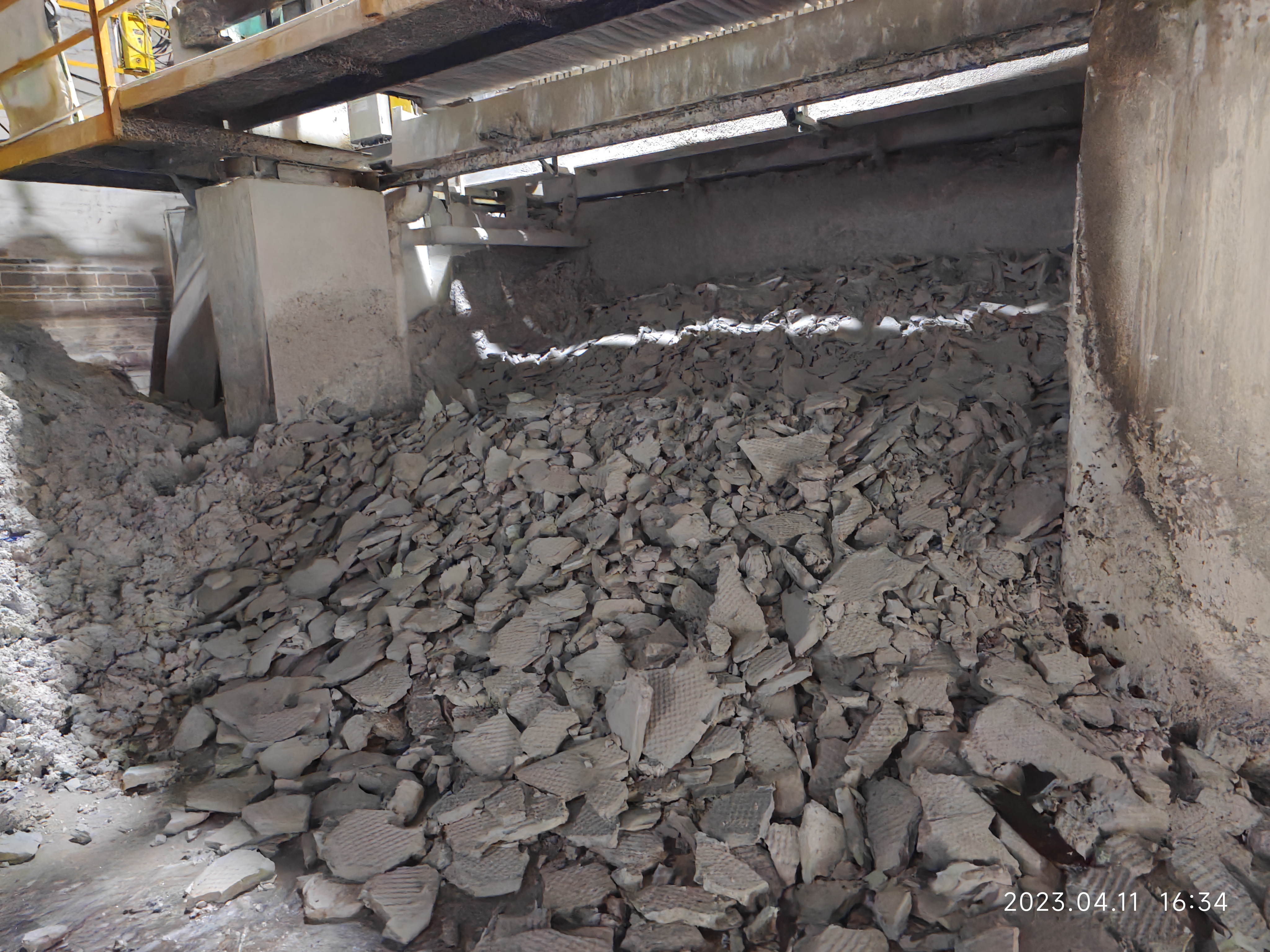 非離子污泥脫水劑對(duì)污泥脫水有什么優(yōu)勢(shì)-諾冠環(huán)保